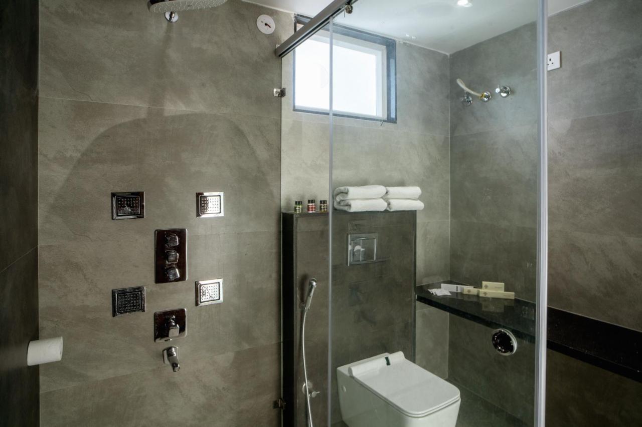 The Mangal View Residency - A Luxury Boutique Business Hotel ウダイプル エクステリア 写真