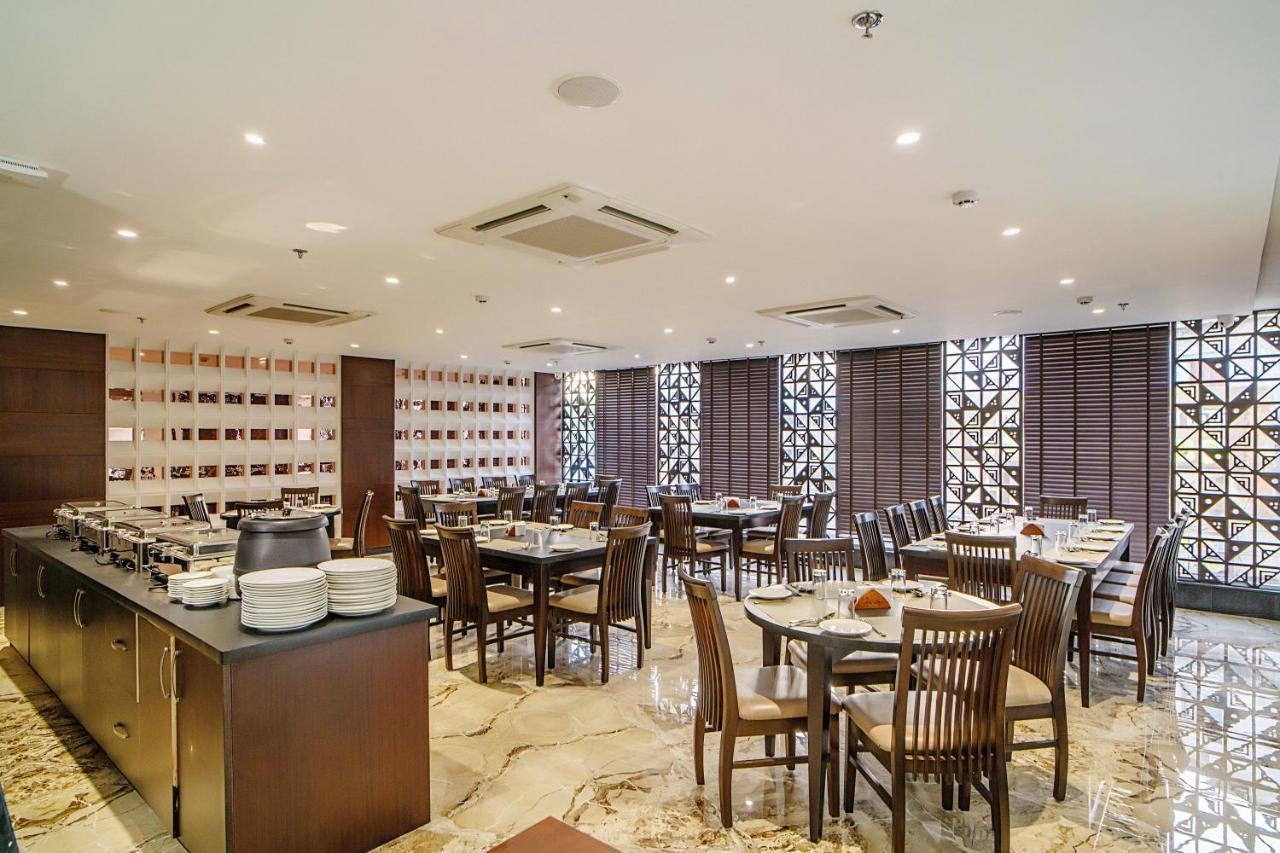 The Mangal View Residency - A Luxury Boutique Business Hotel ウダイプル エクステリア 写真