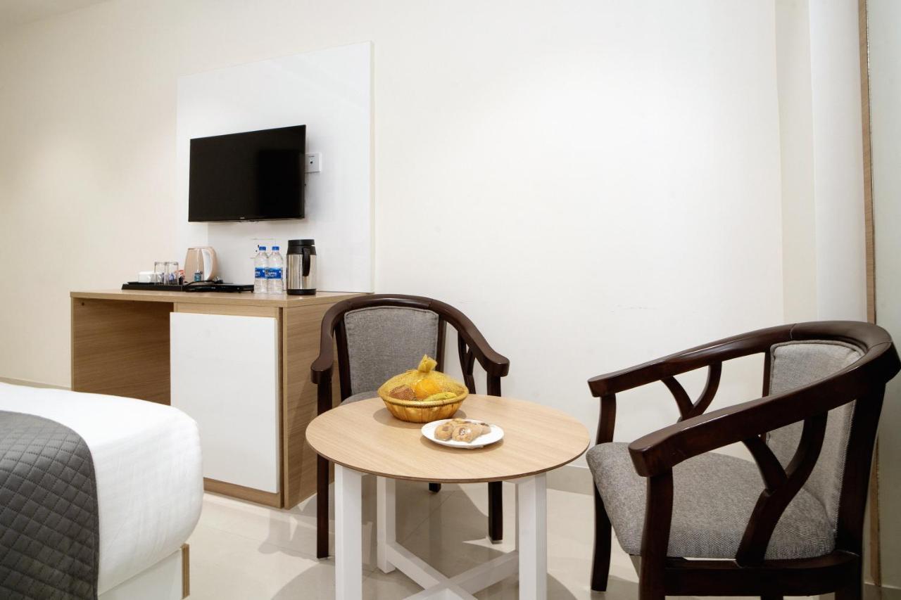 The Mangal View Residency - A Luxury Boutique Business Hotel ウダイプル エクステリア 写真