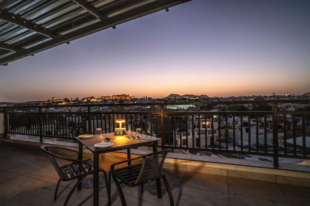 The Mangal View Residency - A Luxury Boutique Business Hotel ウダイプル エクステリア 写真