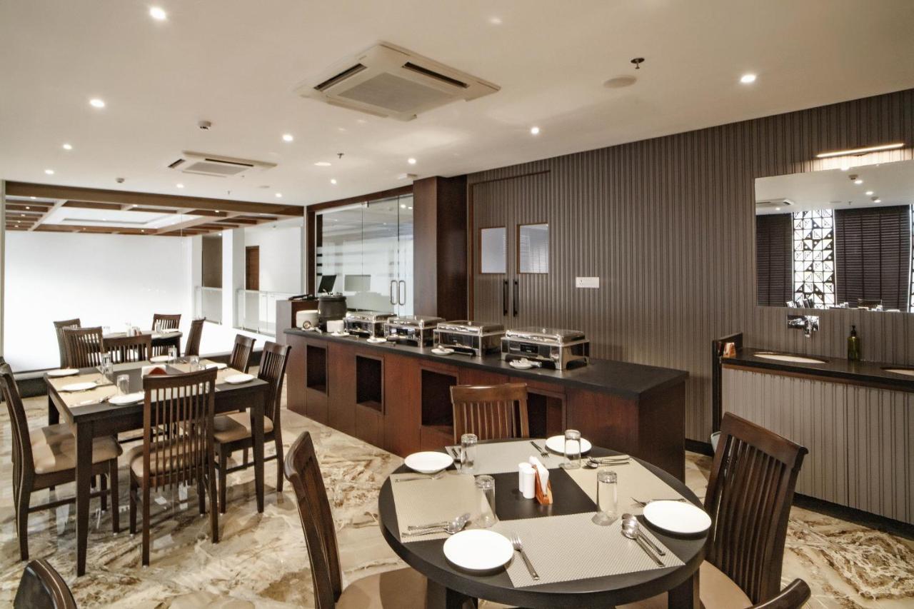 The Mangal View Residency - A Luxury Boutique Business Hotel ウダイプル エクステリア 写真