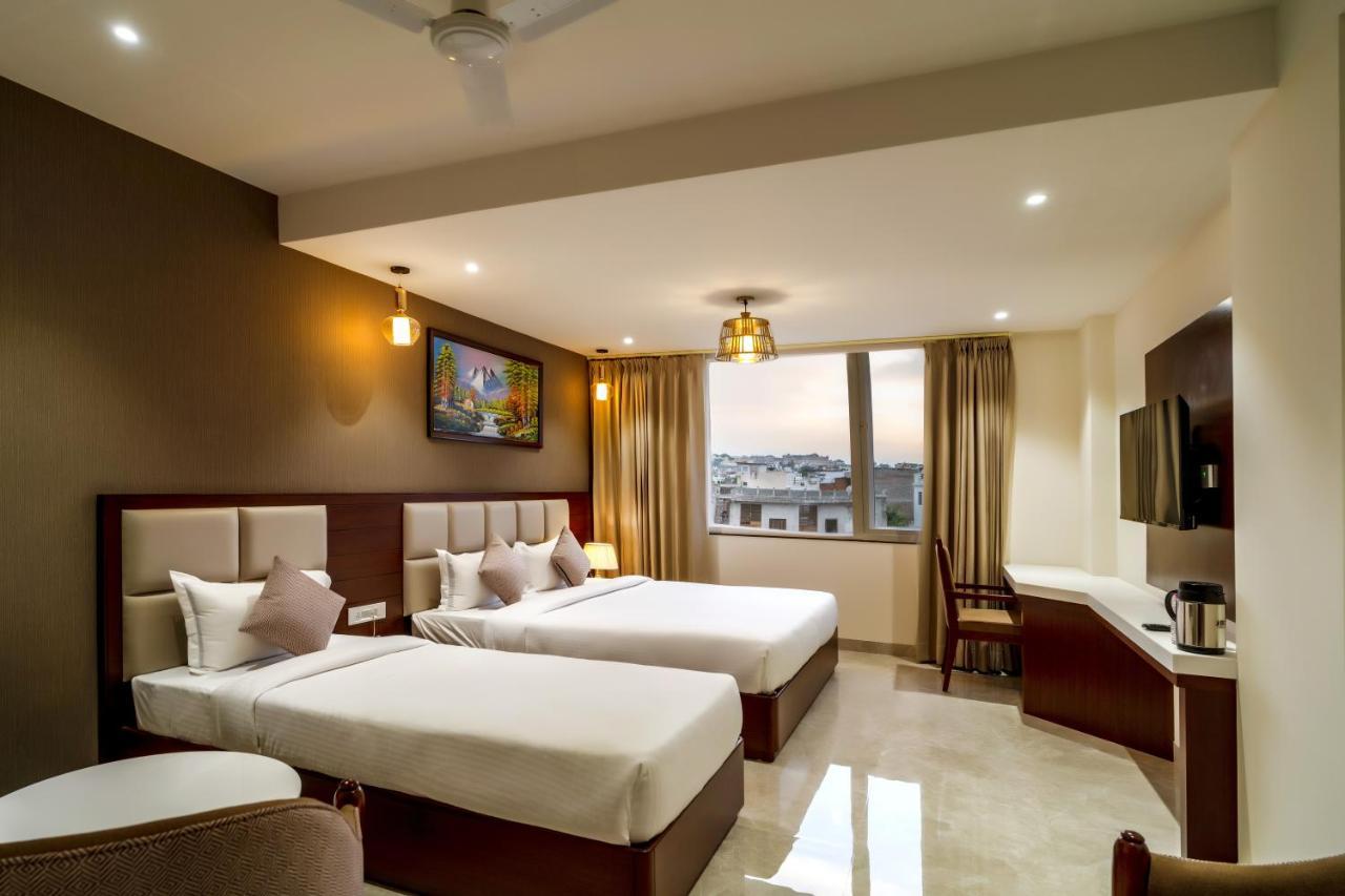 The Mangal View Residency - A Luxury Boutique Business Hotel ウダイプル エクステリア 写真