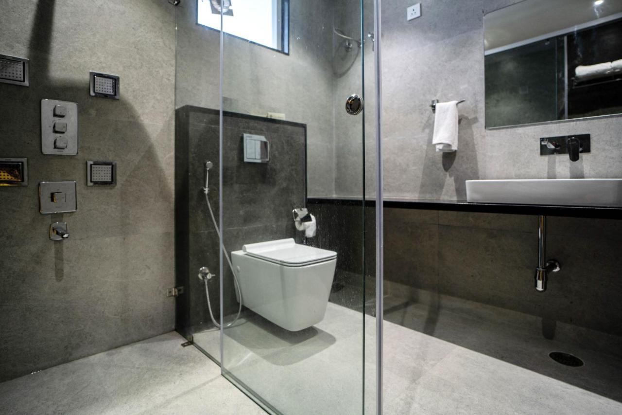 The Mangal View Residency - A Luxury Boutique Business Hotel ウダイプル エクステリア 写真