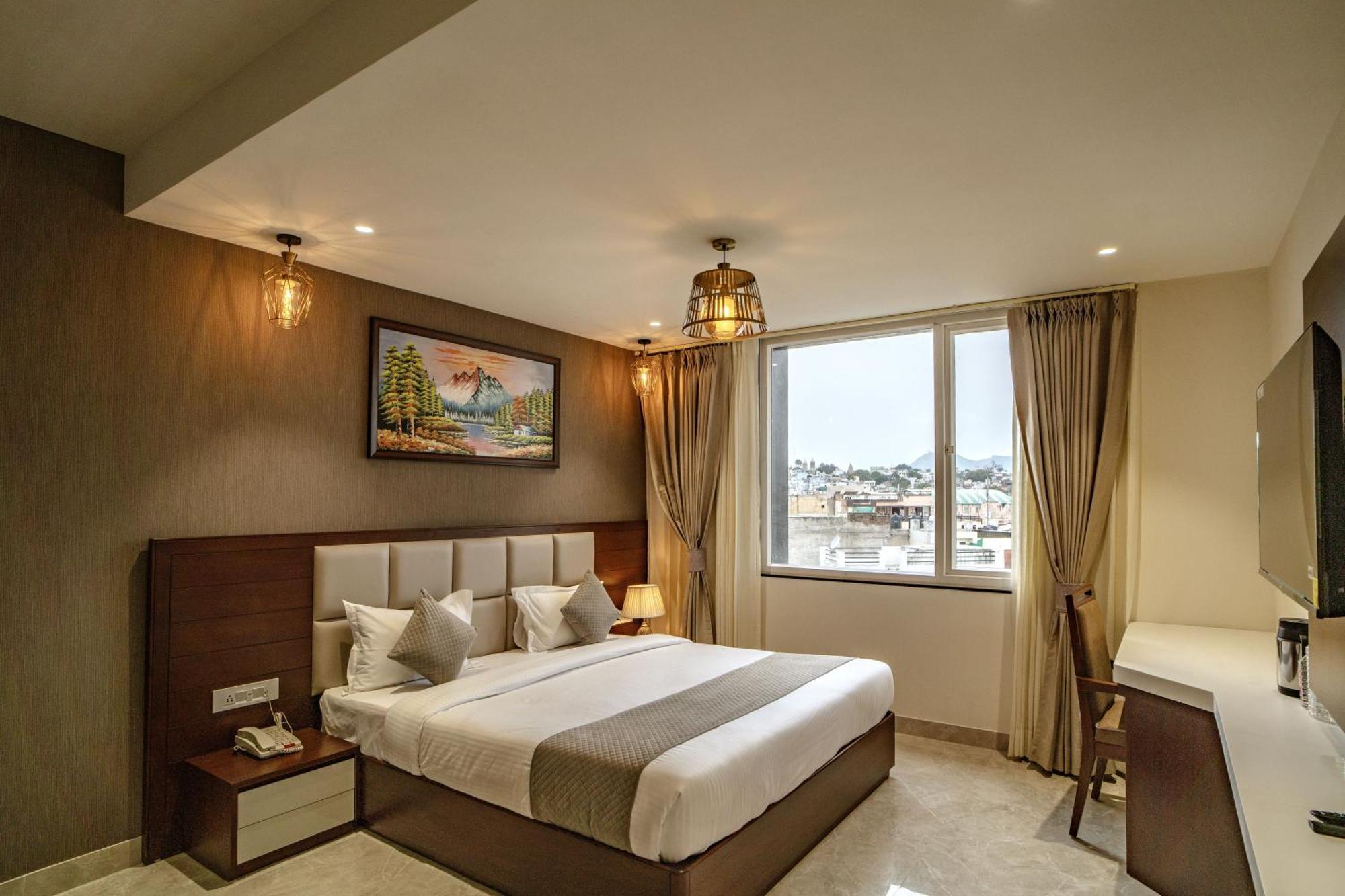 The Mangal View Residency - A Luxury Boutique Business Hotel ウダイプル エクステリア 写真